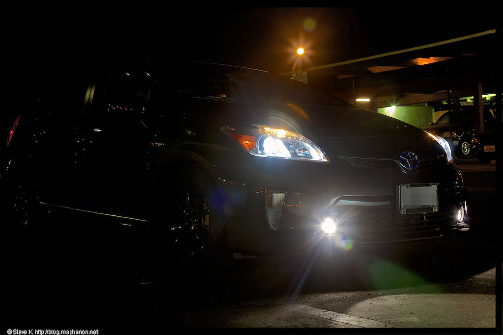 Xentec 5000K HID kit on with Nokya LED projector fog lights from the Prius