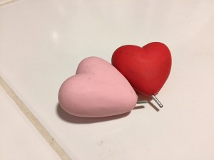Detachable hearts for the base