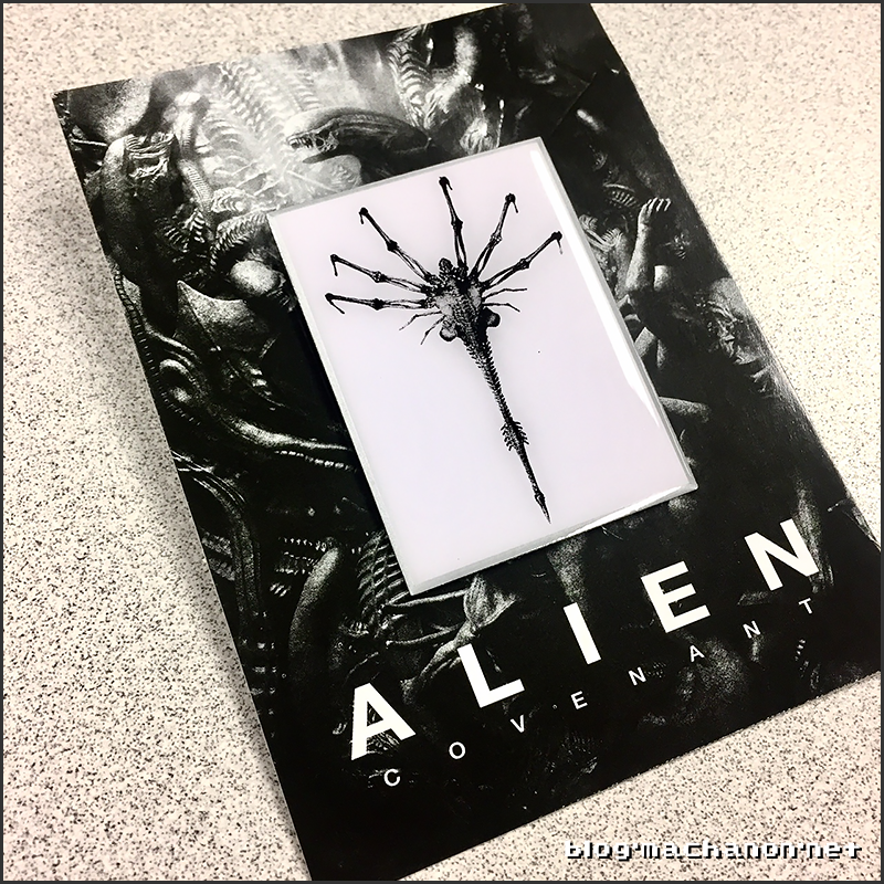 AMC Theaters ALIEN: Covenant promotional Facehugger pin